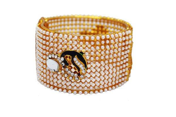 Beautiful Gold Plated Full Fancy Design Bracelets for Women and Girls